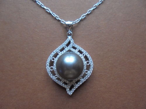 Tahiti Pearl Anhänger Diamant-Form 11-12mm